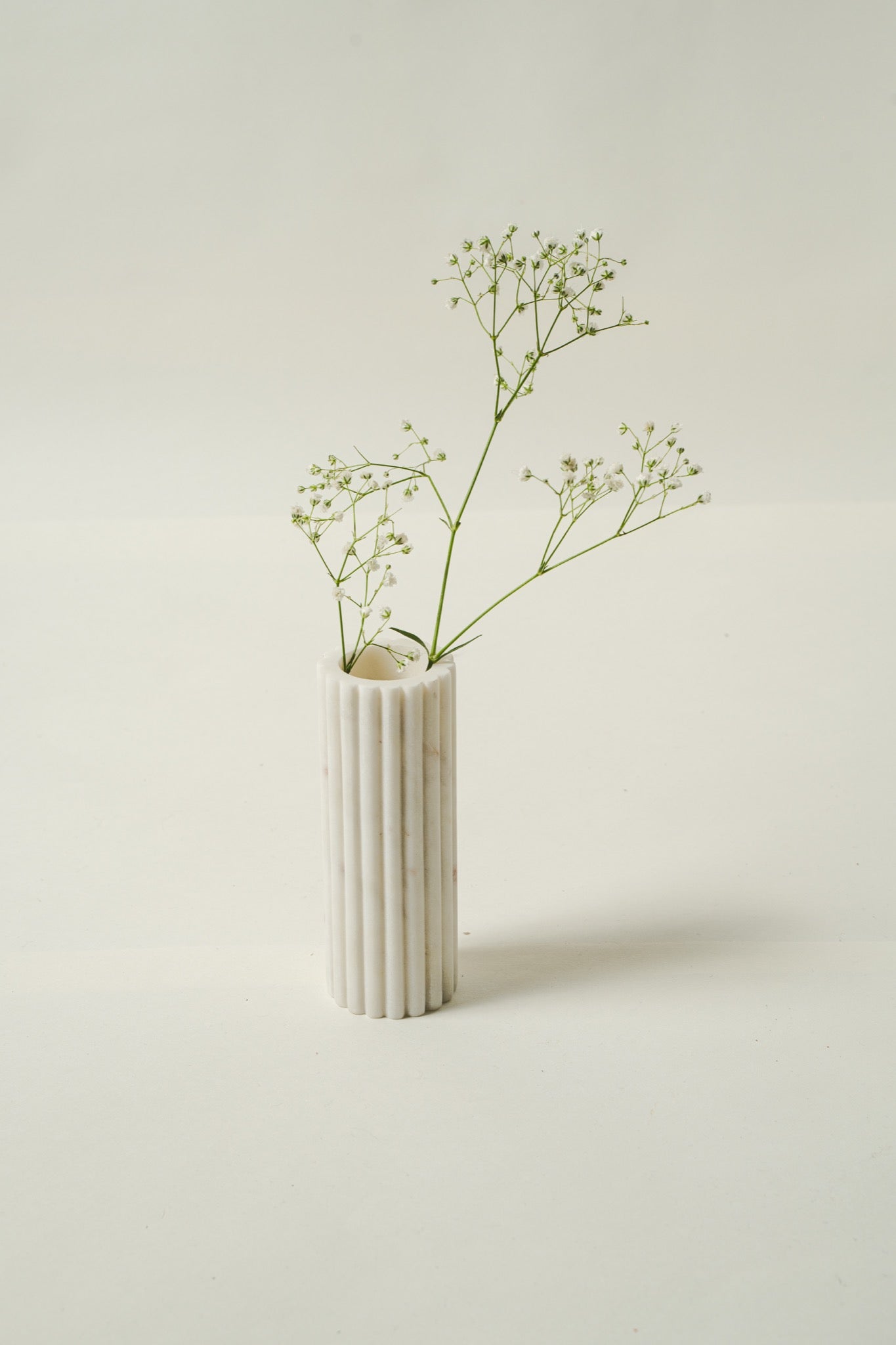Ribbed Flower Vase - Marble