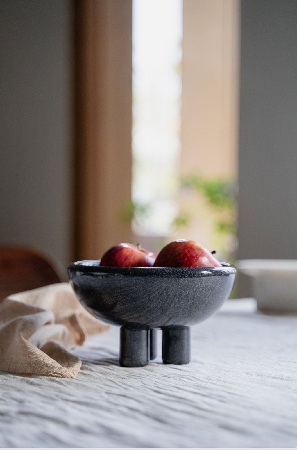 Dalhia - Black Marble Bowl