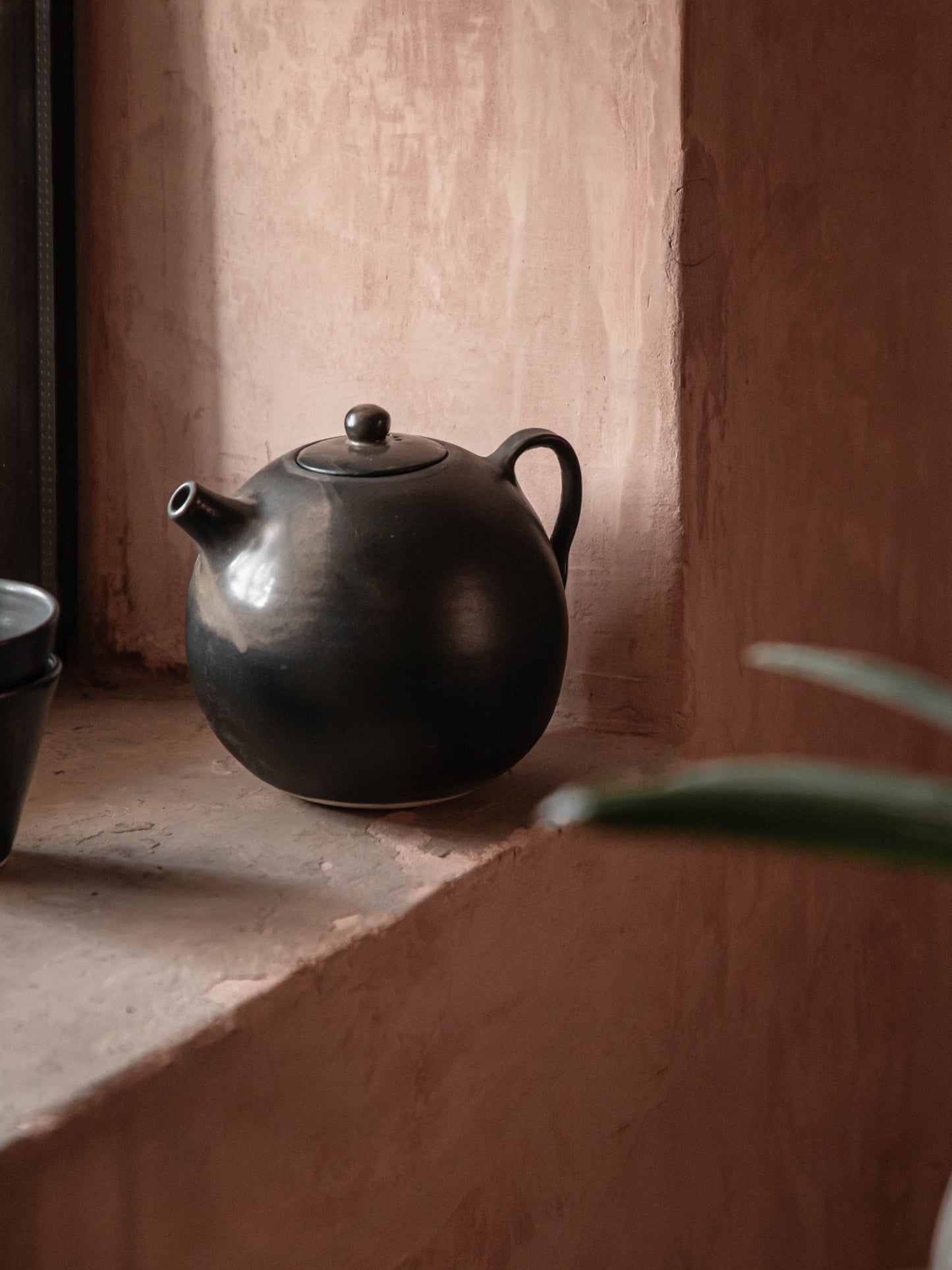 Mist Tea Pot - Ceramic